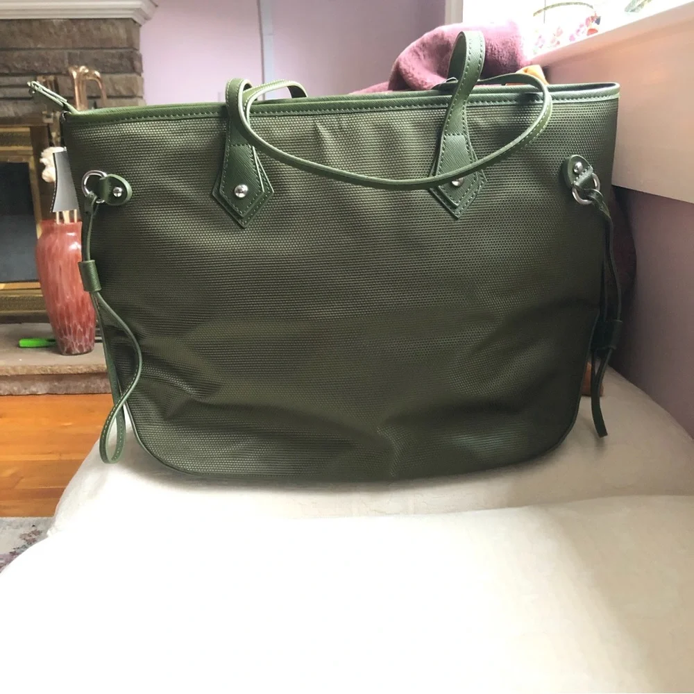 JOY army green Travel Tote Tuff-Tech with RFID Protection NWT